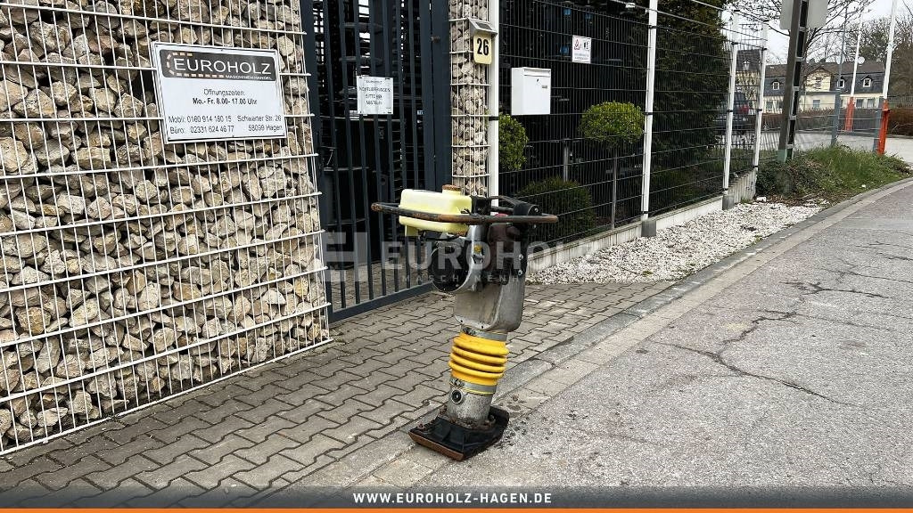 Ammann Vibrationsstampfer ABS 68 - Placas vibratórias: foto 5 Ammann Vibrationsstampfer ABS 68 - Placas vibratórias: foto 5