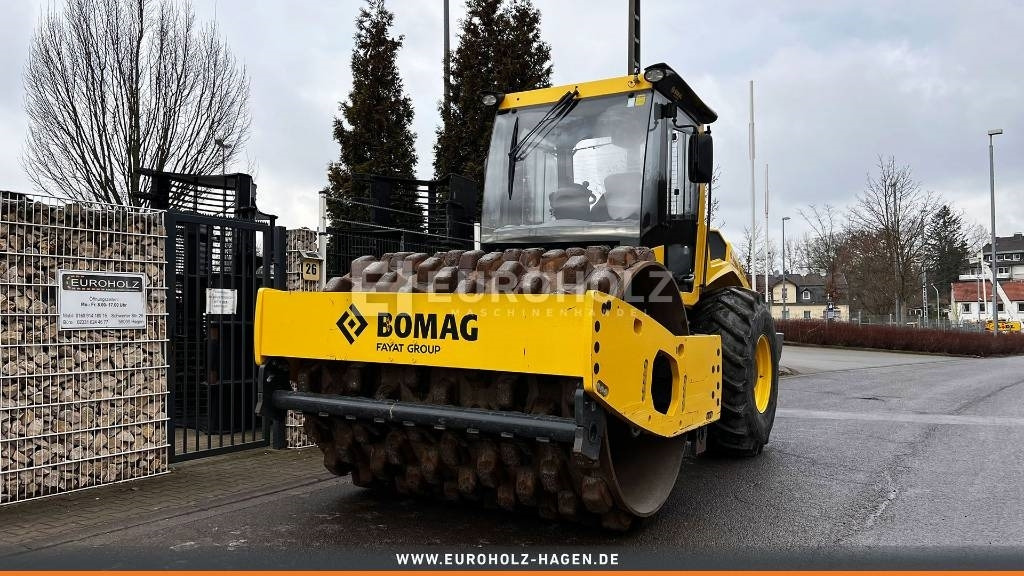 Bomag Stachelwalze BW 213 PDH-5, Schnellgang, Walzenzug - Compactador: foto 5 Bomag Stachelwalze BW 213 PDH-5, Schnellgang, Walzenzug - Compactador: foto 5