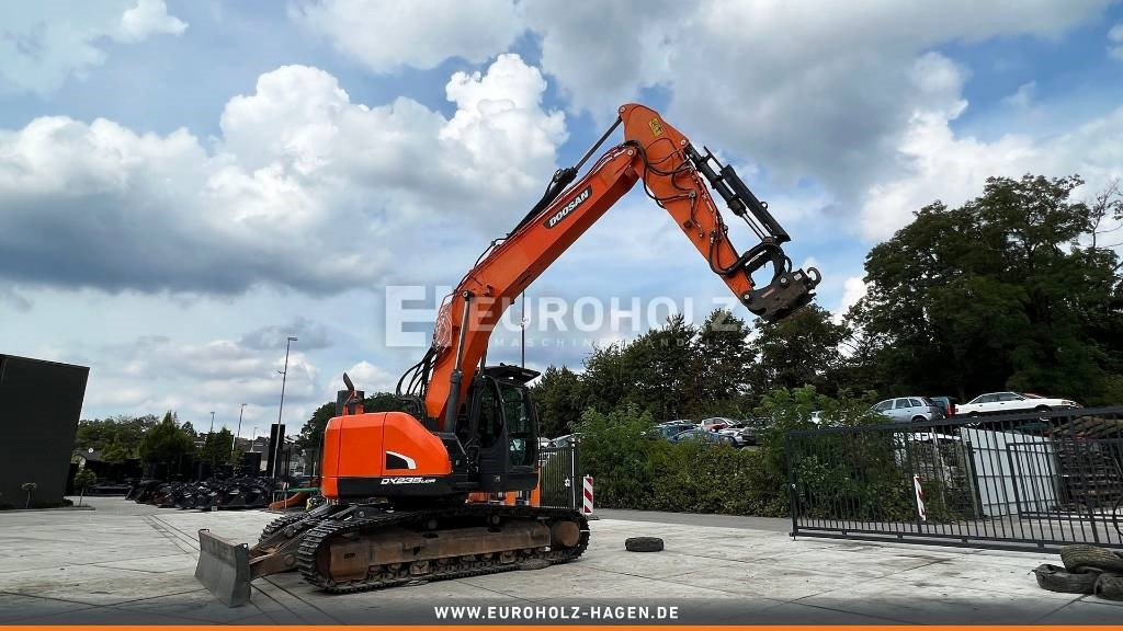 Escavadora de rastos Doosan Kettenbagger DX 235 LCR-5, hyd. SW OilQuick 70-55: foto 8 Escavadora de rastos Doosan Kettenbagger DX 235 LCR-5, hyd. SW OilQuick 70-55: foto 8
