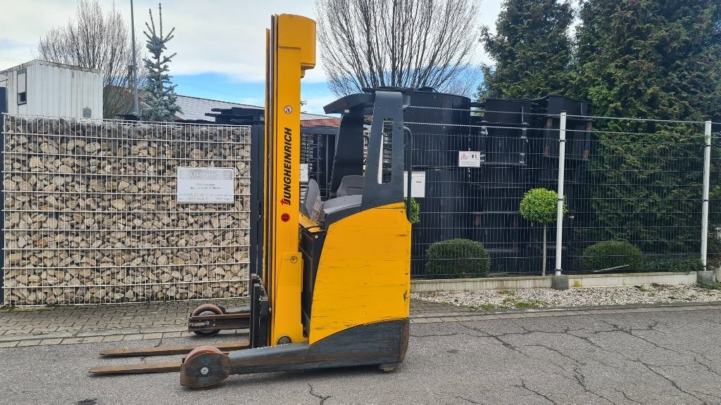 Jungheinrich ETV 216, Triplex, 6,9 m Hubhöhe, Hubkraft 1.600 kg - Empilhador retráctil: foto 2 Jungheinrich ETV 216, Triplex, 6,9 m Hubhöhe, Hubkraft 1.600 kg - Empilhador retráctil: foto 2