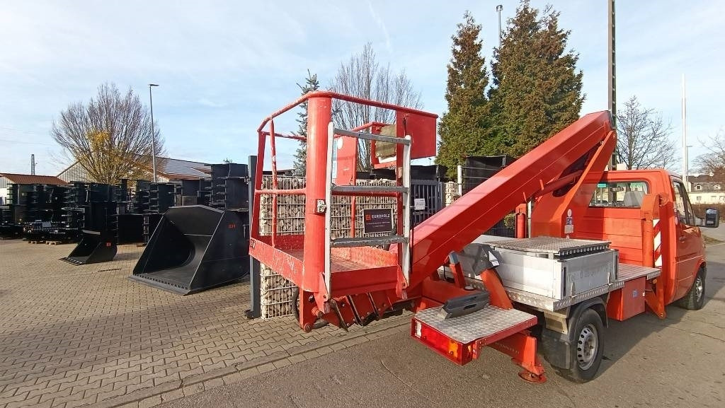 Mercedes-Benz Sprinter 311 Hubarbeitsbühne 22 m Ruthmann TB 220 - Caminhão com plataforma aérea: foto 2 Mercedes-Benz Sprinter 311 Hubarbeitsbühne 22 m Ruthmann TB 220 - Caminhão com plataforma aérea: foto 2