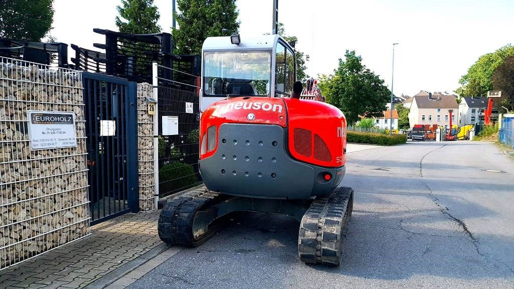 Neuson 50 Z 3 RD - Mini escavadeira: foto 2 Neuson 50 Z 3 RD - Mini escavadeira: foto 2