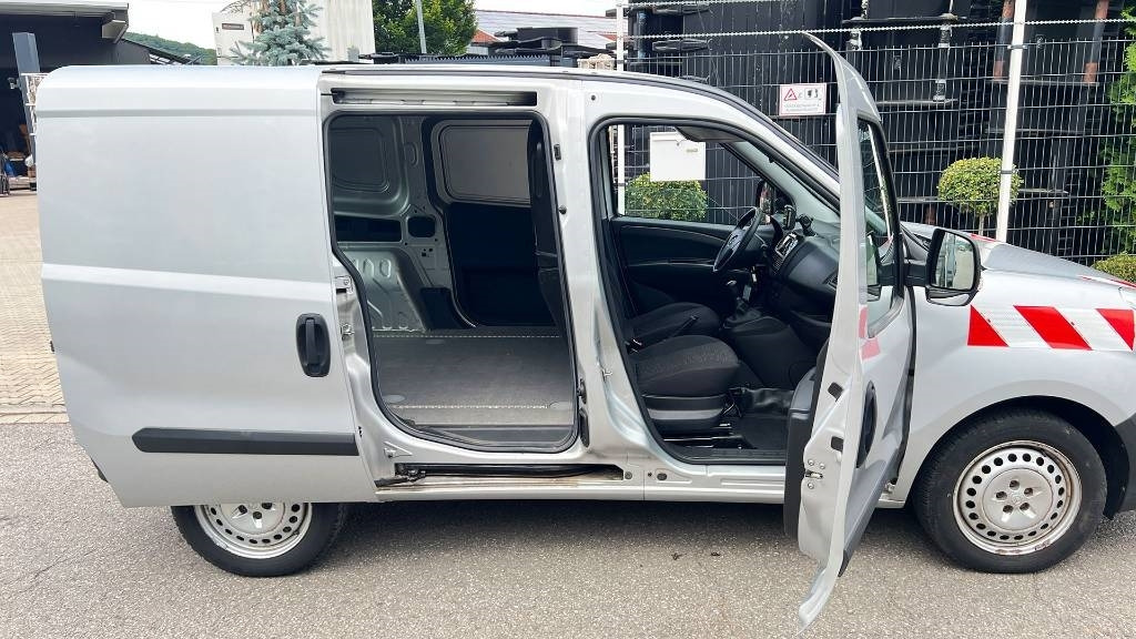 Opel Combo, 1.3 CDTi, Kastenwagen, Klima, PDC - Carrinha de contentor: foto 1 Opel Combo, 1.3 CDTi, Kastenwagen, Klima, PDC - Carrinha de contentor: foto 1