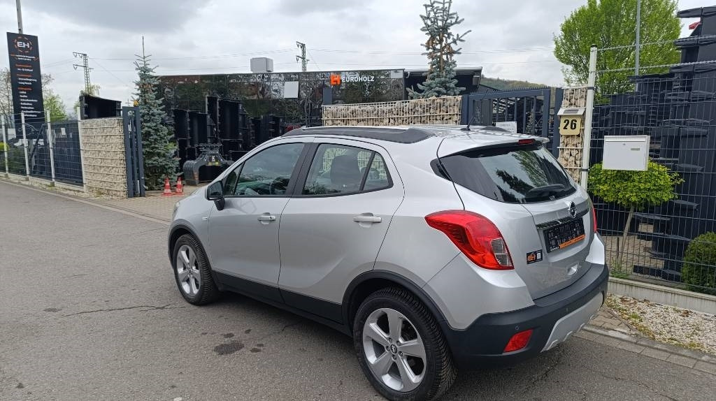Opel Mokka 1.7 CDTI, Klima, Allrad (4x4), Webasto - Automóvel: foto 4 Opel Mokka 1.7 CDTI, Klima, Allrad (4x4), Webasto - Automóvel: foto 4