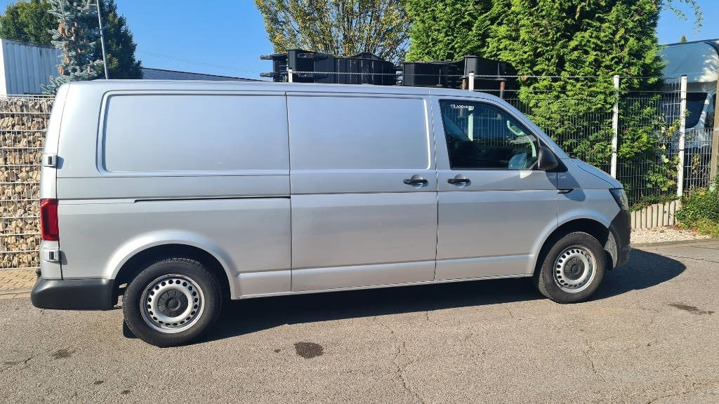 Volkswagen T5 2.0 TDI, Kasten, Werkstattschränke, Klima, AHK - Carrinha de contentor: foto 3 Volkswagen T5 2.0 TDI, Kasten, Werkstattschränke, Klima, AHK - Carrinha de contentor: foto 3