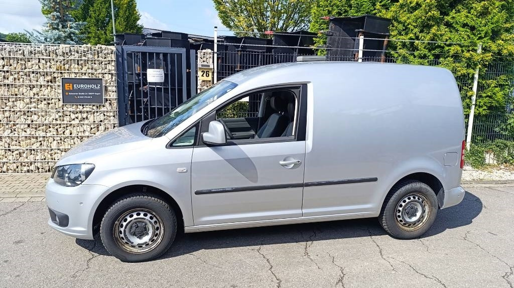 Volkswagen VW Caddy, Transporter, Werkstattschränke, Webasto - Carrinha de contentor: foto 3 Volkswagen VW Caddy, Transporter, Werkstattschränke, Webasto - Carrinha de contentor: foto 3
