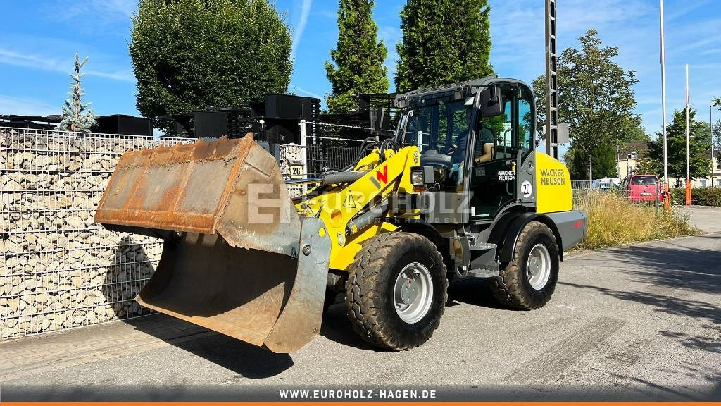 Wacker Neuson WL60 Radlader, hydr. Klappschaufel, 3. Steuerkreis - Pá carregadora de rodas: foto 1 Wacker Neuson WL60 Radlader, hydr. Klappschaufel, 3. Steuerkreis - Pá carregadora de rodas: foto 1