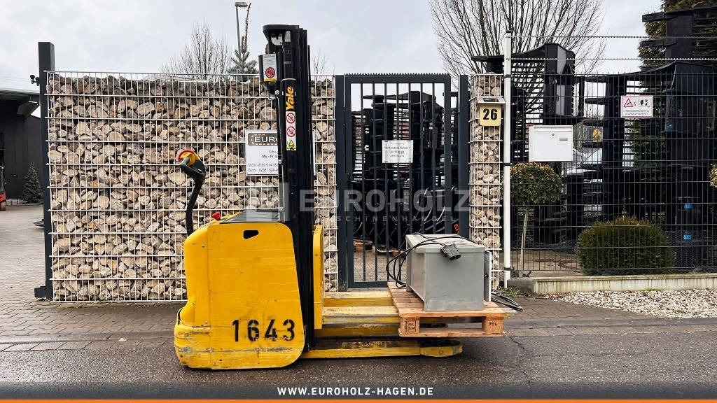 Empilhador elétrico Yale Gabelstapler MS16 4328, elektro, Triplex, 4300 mm: foto 14 Empilhador elétrico Yale Gabelstapler MS16 4328, elektro, Triplex, 4300 mm: foto 14
