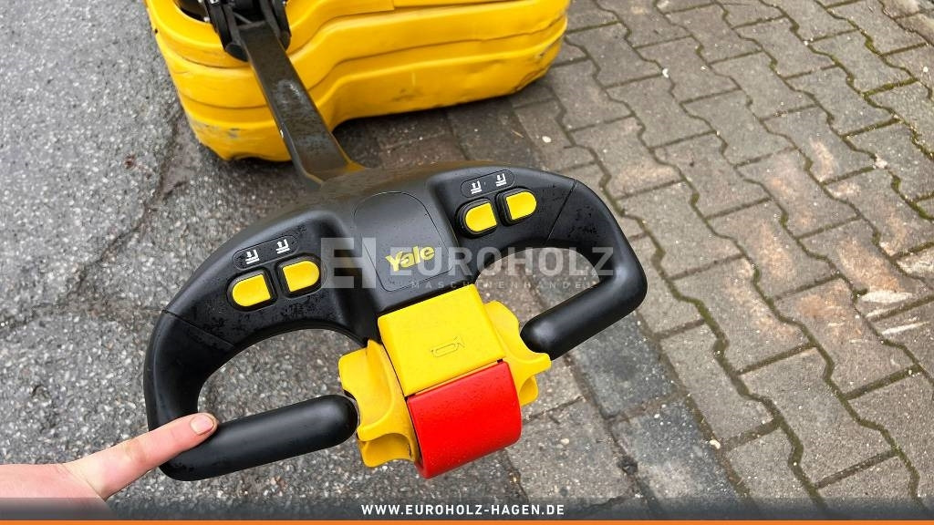 Empilhador elétrico Yale Gabelstapler MS16 4328, elektro, Triplex, 4300 mm: foto 9 Empilhador elétrico Yale Gabelstapler MS16 4328, elektro, Triplex, 4300 mm: foto 9