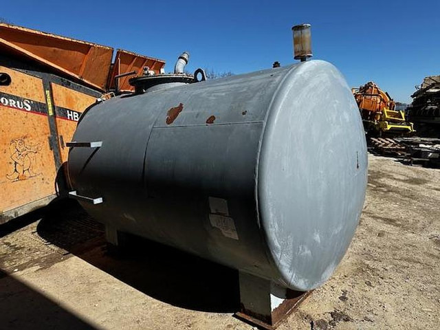 Big 5000l Dieseltankstelle, doppelwandig - Tanque de combustível: foto 5 Big 5000l Dieseltankstelle, doppelwandig - Tanque de combustível: foto 5