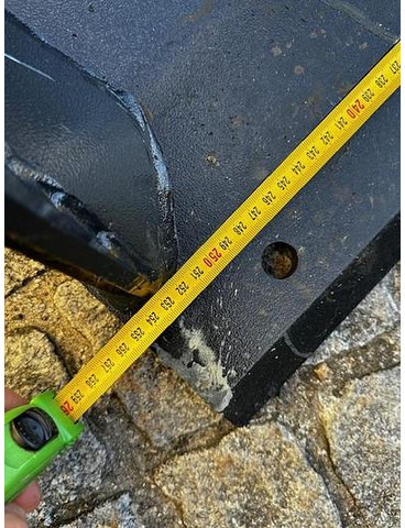 Big Volumenschaufel 250 cm mit Hauer Aufnahme - Balde: foto 3 Big Volumenschaufel 250 cm mit Hauer Aufnahme - Balde: foto 3