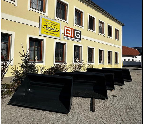 Big Volumenschaufel 250 cm mit JCB Q-fit Aufnahme - Balde: foto 1 Big Volumenschaufel 250 cm mit JCB Q-fit Aufnahme - Balde: foto 1