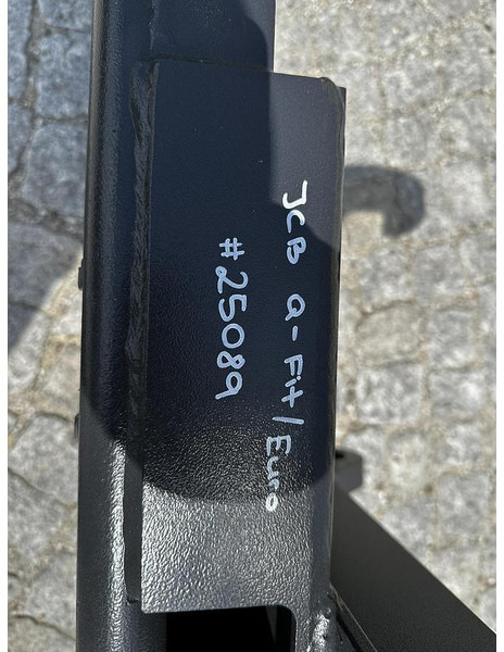 Big Adapter JCB Q-Fit passend zu Euro Aufnahme - Equipamento: foto 4 Big Adapter JCB Q-Fit passend zu Euro Aufnahme - Equipamento: foto 4