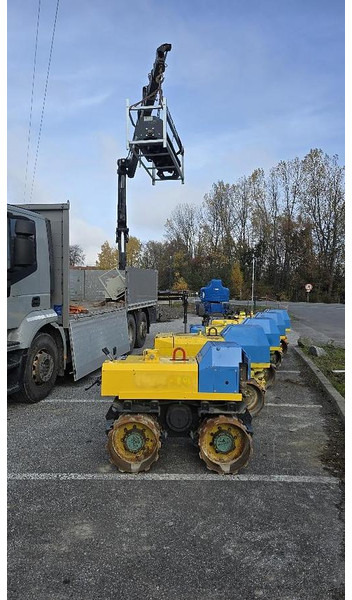 Iveco Stralis 6x2 Baustoffpritsche mit Hiab 228-E5 Kran - Camião grua: foto 5 Iveco Stralis 6x2 Baustoffpritsche mit Hiab 228-E5 Kran - Camião grua: foto 5