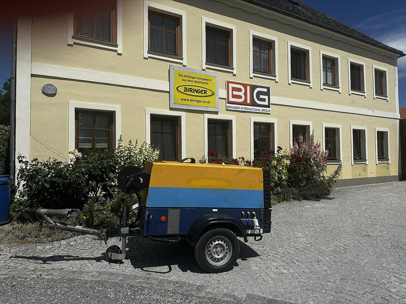 COMP AIR C38G DLT 0407 Kompressor - Máquina de construção: foto 2 COMP AIR C38G DLT 0407 Kompressor - Máquina de construção: foto 2