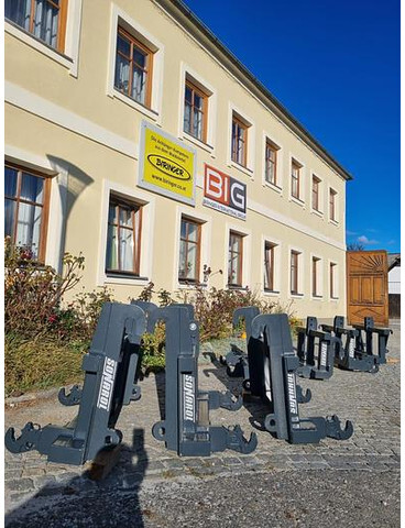 Sonarol JCB, Merlo, Euro Adapter auf Dreipunkt Aufnahme KATII HERBST AKTION!! - Máquina de construção: foto 3 Sonarol JCB, Merlo, Euro Adapter auf Dreipunkt Aufnahme KATII HERBST AKTION!! - Máquina de construção: foto 3