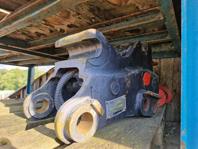 Miller Schnellwechsler passend zu MF / Fermec / Terex Baggerlader - Acoplamento rápido: foto 1 Miller Schnellwechsler passend zu MF / Fermec / Terex Baggerlader - Acoplamento rápido: foto 1