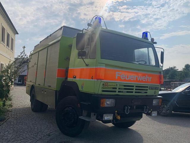 Steyr 15S31 4x4 Feuerwehrfahrzeug - Carro de bombeiro: foto 4 Steyr 15S31 4x4 Feuerwehrfahrzeug - Carro de bombeiro: foto 4