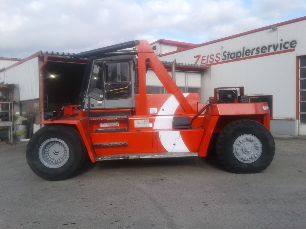 Kalmar DCE330-12 - Empilhador a diesel: foto 1 Kalmar DCE330-12 - Empilhador a diesel: foto 1