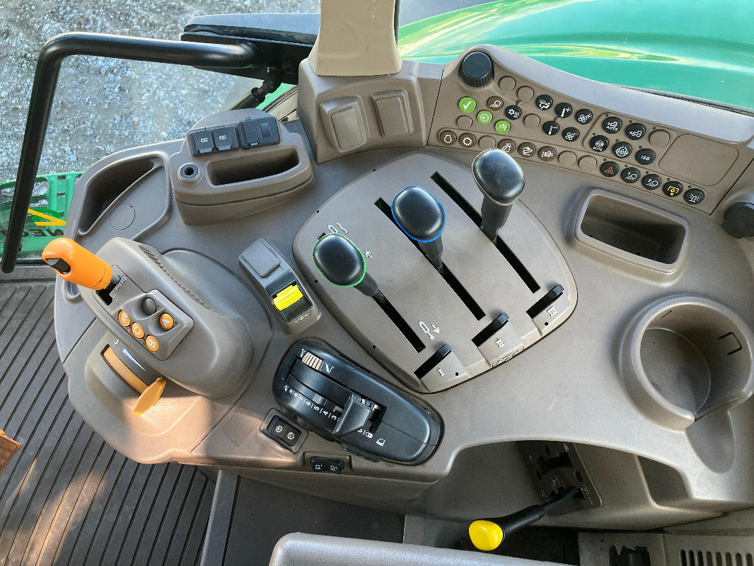 John Deere 6155M - Trator: foto 5 John Deere 6155M - Trator: foto 5