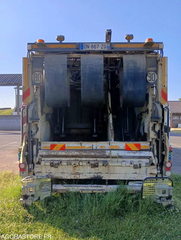 BENNE A ORDURES MENAGERES DAF - Caminhão de lixo: foto 3 BENNE A ORDURES MENAGERES DAF - Caminhão de lixo: foto 3