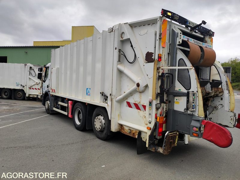 BOM 26T RENAULT DXI - Caminhão de lixo: foto 5 BOM 26T RENAULT DXI - Caminhão de lixo: foto 5