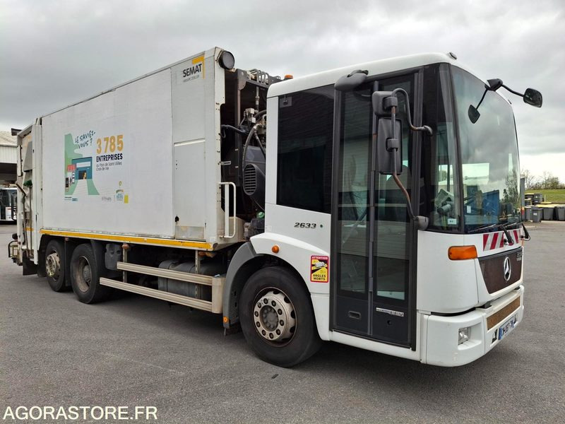 BOM Mercedes Econic 292045 kms 2013 - CW-067-TW - Caminhão de lixo: foto 1 BOM Mercedes Econic 292045 kms 2013 - CW-067-TW - Caminhão de lixo: foto 1