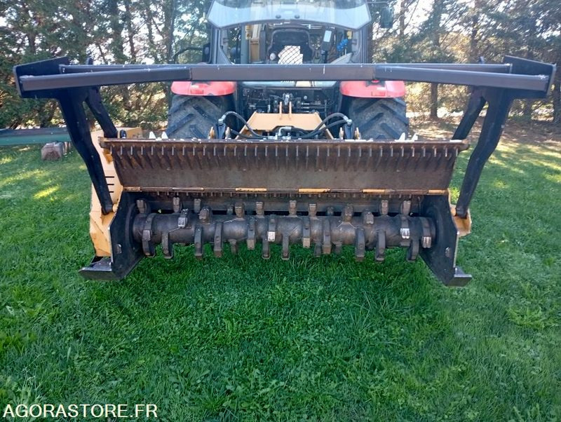 BROYEUR FORESTIER LOPEZ GARRIDO - Triturador florestal: foto 1 BROYEUR FORESTIER LOPEZ GARRIDO - Triturador florestal: foto 1