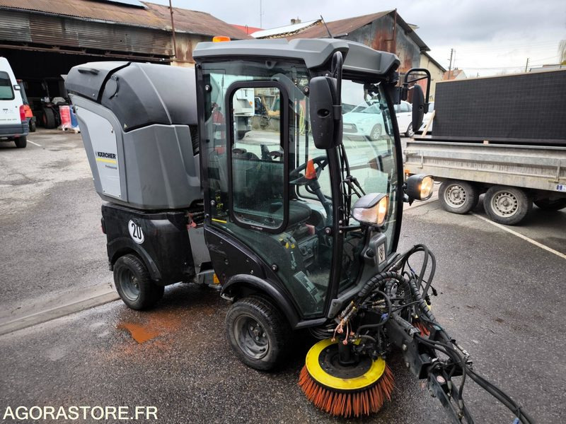 Balayeuse KARCHER MIC 34C 558 heures 2019 - Varredora urbana: foto 4 Balayeuse KARCHER MIC 34C 558 heures 2019 - Varredora urbana: foto 4