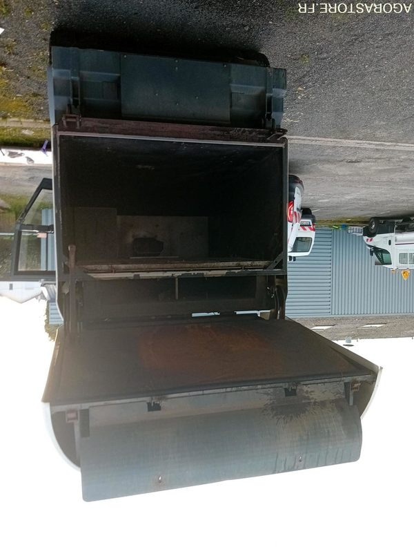 Balayeuse RAVO 540 XL + 3ème balai - Varredora urbana: foto 5 Balayeuse RAVO 540 XL + 3ème balai - Varredora urbana: foto 5