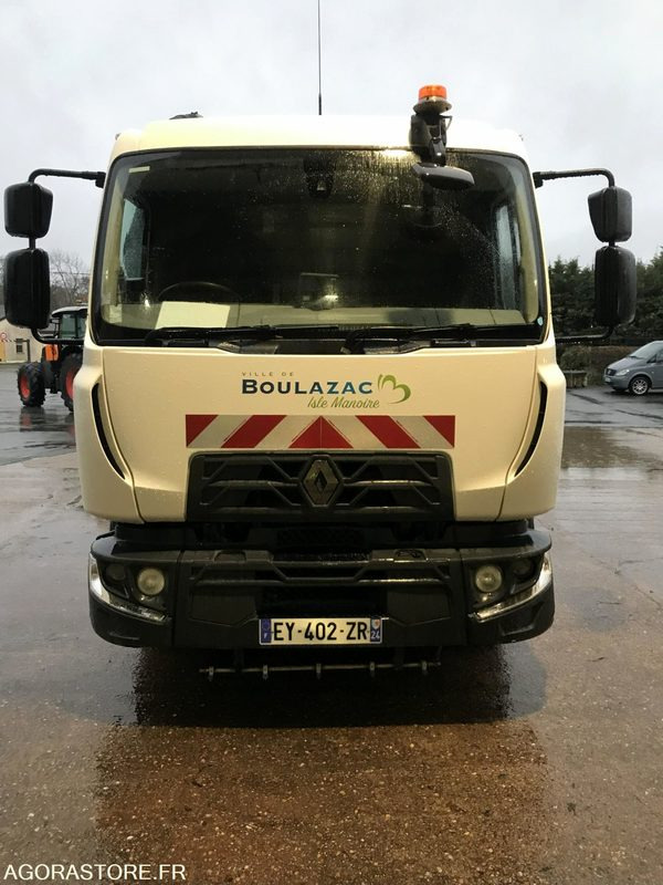 Balayeuse Renault - 2018 - 62423km - Varredora urbana: foto 1 Balayeuse Renault - 2018 - 62423km - Varredora urbana: foto 1