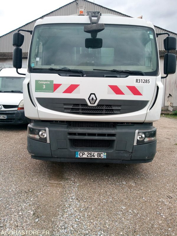 Bom Renault 320DXI - Caminhão de lixo: foto 1 Bom Renault 320DXI - Caminhão de lixo: foto 1