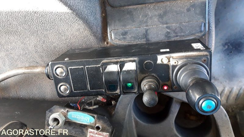 *CAMION AMPLIROLL 26T - Camião polibenne: foto 3 *CAMION AMPLIROLL 26T - Camião polibenne: foto 3