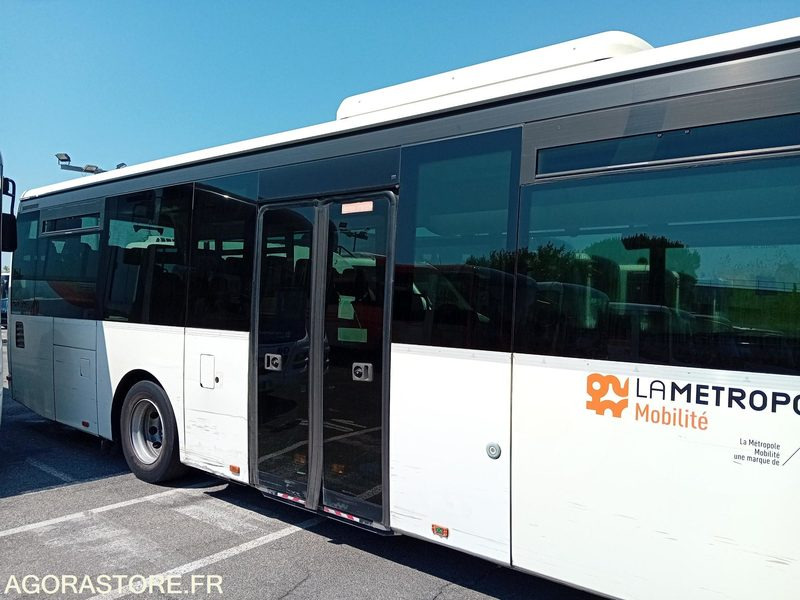 CAR IRISBUS CROSSWAY LE 22269 MEC 2014 721624km DC-771-KT - Autocarro escolar: foto 3 CAR IRISBUS CROSSWAY LE 22269 MEC 2014 721624km DC-771-KT - Autocarro escolar: foto 3
