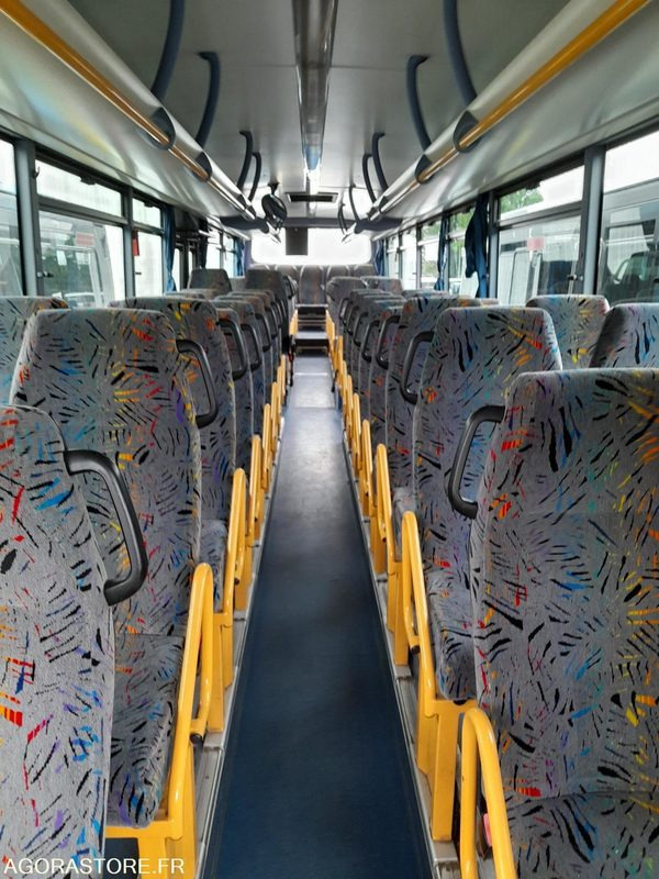 CAR-IRISBUS - RECREO-2009-511 788 KM - AB094JW (11223) - Autocarro escolar: foto 3 CAR-IRISBUS - RECREO-2009-511 788 KM - AB094JW (11223) - Autocarro escolar: foto 3