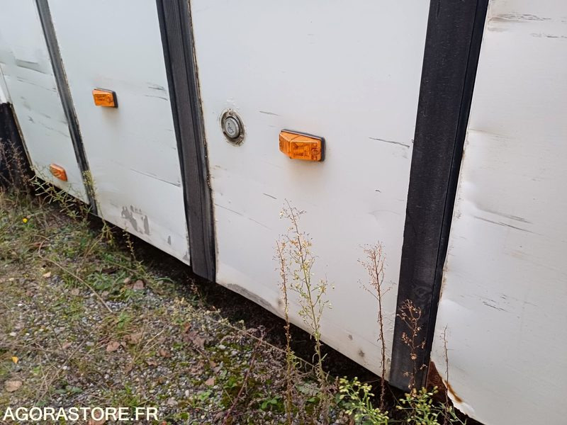 CAR IVECO ARWAY - PARC 16814 - MEC2010 497000KM AT933SJ - Autocarro escolar: foto 4 CAR IVECO ARWAY - PARC 16814 - MEC2010 497000KM AT933SJ - Autocarro escolar: foto 4