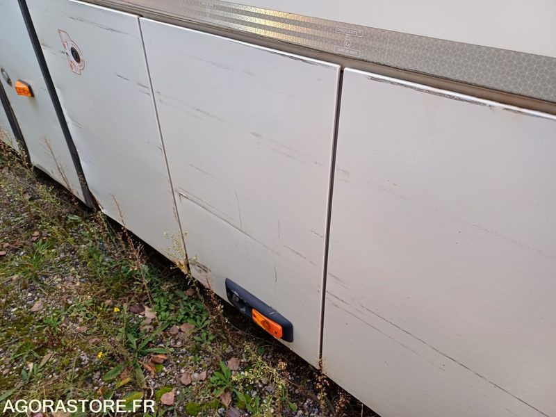 CAR IVECO ARWAY - PARC 16814 - MEC2010 497000KM AT933SJ - Autocarro escolar: foto 3 CAR IVECO ARWAY - PARC 16814 - MEC2010 497000KM AT933SJ - Autocarro escolar: foto 3