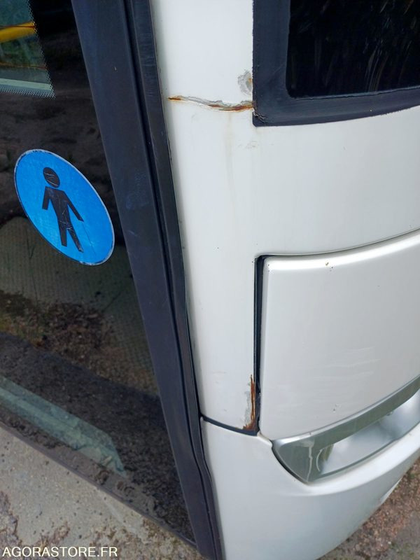 CAR MERCEDES INTOURO 436244 kms 2010 - Autocarro escolar: foto 4 CAR MERCEDES INTOURO 436244 kms 2010 - Autocarro escolar: foto 4