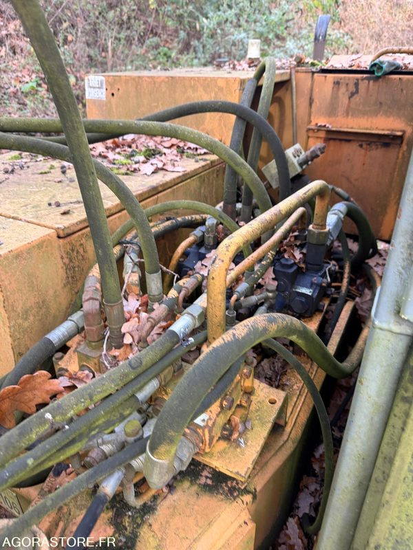 CASE 488 CL - 6800H - 1990 - Escavadeira: foto 5 CASE 488 CL - 6800H - 1990 - Escavadeira: foto 5