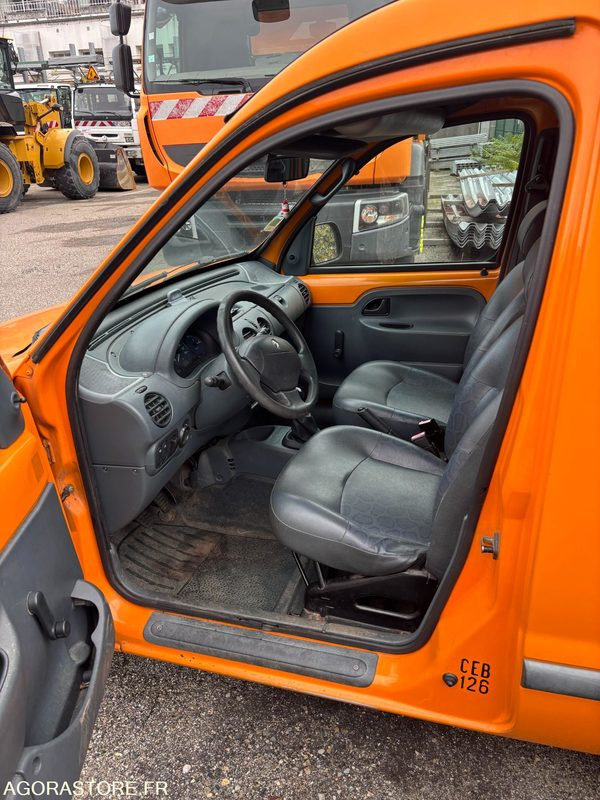 CEB126 RENAULT KANGOO 1.9D - Furgão compacto: foto 5 CEB126 RENAULT KANGOO 1.9D - Furgão compacto: foto 5