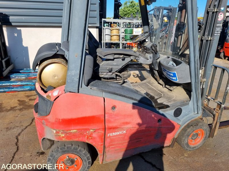 CHARIOT ELEVATEUR FENWICK H16T-01 GAZ DE 2013 - 5600 H (R3S177) - Empilhador a gás: foto 2 CHARIOT ELEVATEUR FENWICK H16T-01 GAZ DE 2013 - 5600 H (R3S177) - Empilhador a gás: foto 2