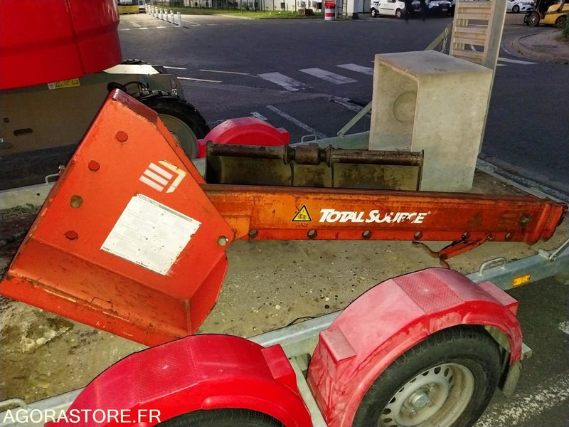 CHARIOT ELEVATEUR - KALMAR DC7/5-600 + POTENCE - 7924 HEURES - Empilhador a diesel: foto 4 CHARIOT ELEVATEUR - KALMAR DC7/5-600 + POTENCE - 7924 HEURES - Empilhador a diesel: foto 4