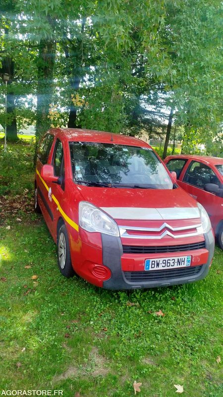 CITROËN BERLINGO 132745kms - 2011 - Furgão compacto: foto 2 CITROËN BERLINGO 132745kms - 2011 - Furgão compacto: foto 2