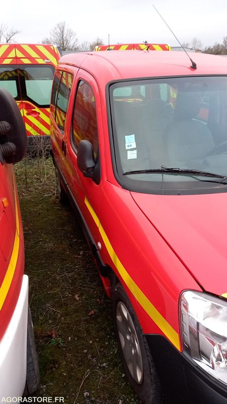 CITROËN - BERLINGO - 2007 - 139832KM - 430BTP57 - Furgão compacto: foto 5 CITROËN - BERLINGO - 2007 - 139832KM - 430BTP57 - Furgão compacto: foto 5