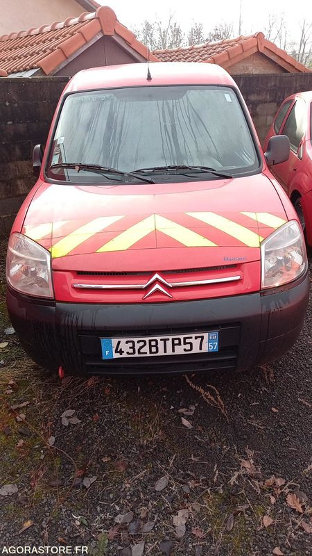 CITROEN - BERLINGO - 2007 - 201994KM - 432BTP57 - Furgão compacto: foto 1 CITROEN - BERLINGO - 2007 - 201994KM - 432BTP57 - Furgão compacto: foto 1