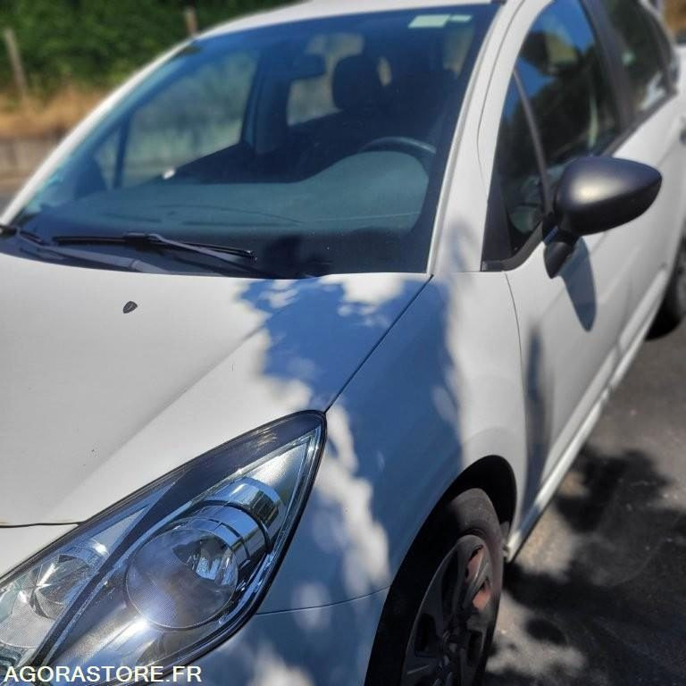 CITROEN C3 II 1.0 VTi 68 cv - Automóvel: foto 2 CITROEN C3 II 1.0 VTi 68 cv - Automóvel: foto 2