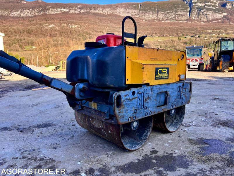 COMPACTEUR À MAIN BELL GROUP BWR650 - 2010 - Rolo: foto 3 COMPACTEUR À MAIN BELL GROUP BWR650 - 2010 - Rolo: foto 3