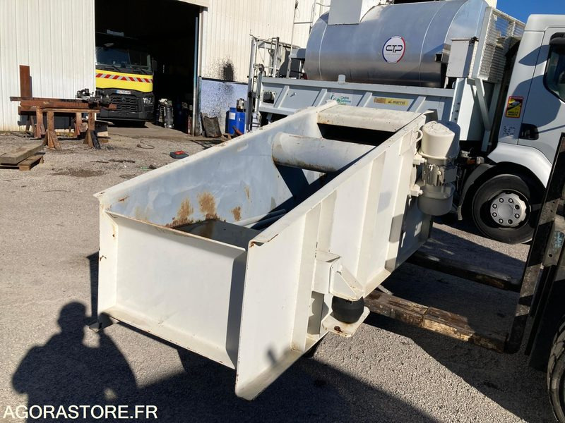 CRIBLE VIBRANT - SCALPEUR - JOEST - NEUF - Peneira vibratória: foto 3 CRIBLE VIBRANT - SCALPEUR - JOEST - NEUF - Peneira vibratória: foto 3