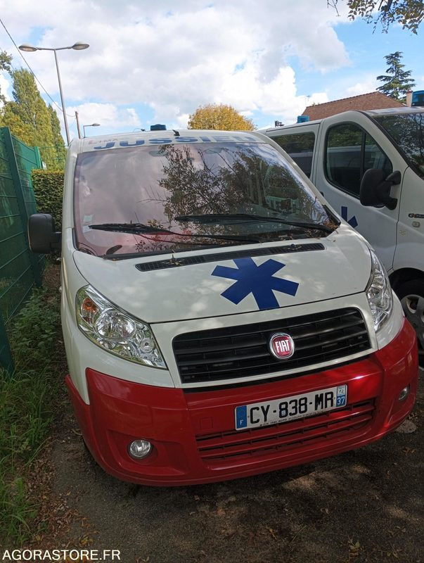 CY-838-MR - Non Roulant - FIAT SCUDO - VASP - "PP" - CG HS - 220 715 Kms - Ambulância: foto 1 CY-838-MR - Non Roulant - FIAT SCUDO - VASP - "PP" - CG HS - 220 715 Kms - Ambulância: foto 1
