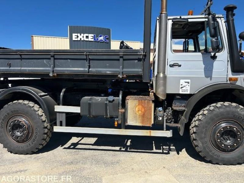 CAMION 4X4 MERCEDES UNIMOG U5000 2009 62289 KM 4667 HEURES + ETRAV SICOMETAL GM1 - Camião: foto 3 CAMION 4X4 MERCEDES UNIMOG U5000 2009 62289 KM 4667 HEURES + ETRAV SICOMETAL GM1 - Camião: foto 3